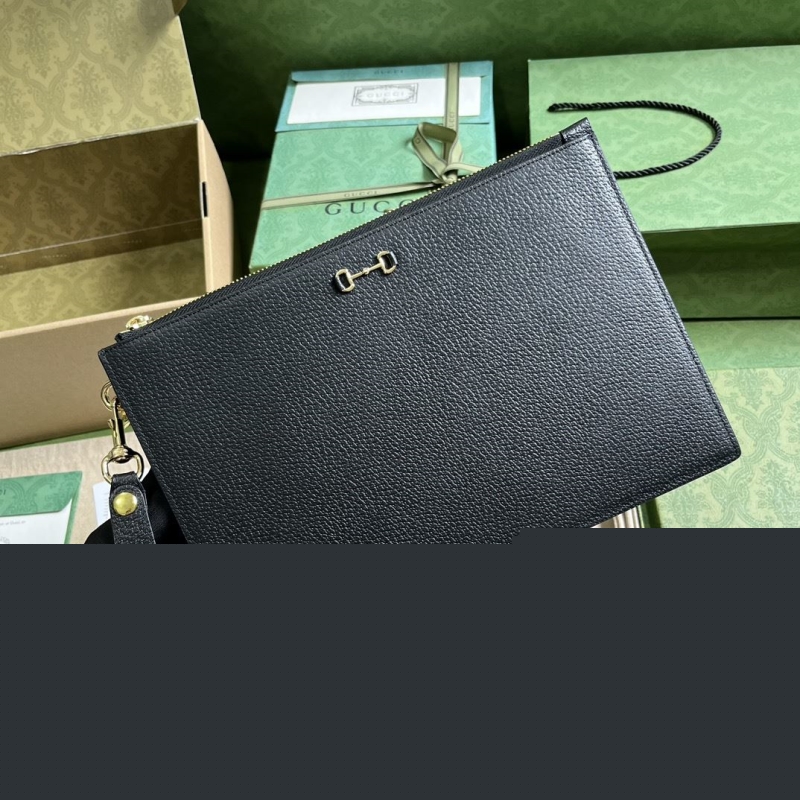 G*u*i wallets & purse